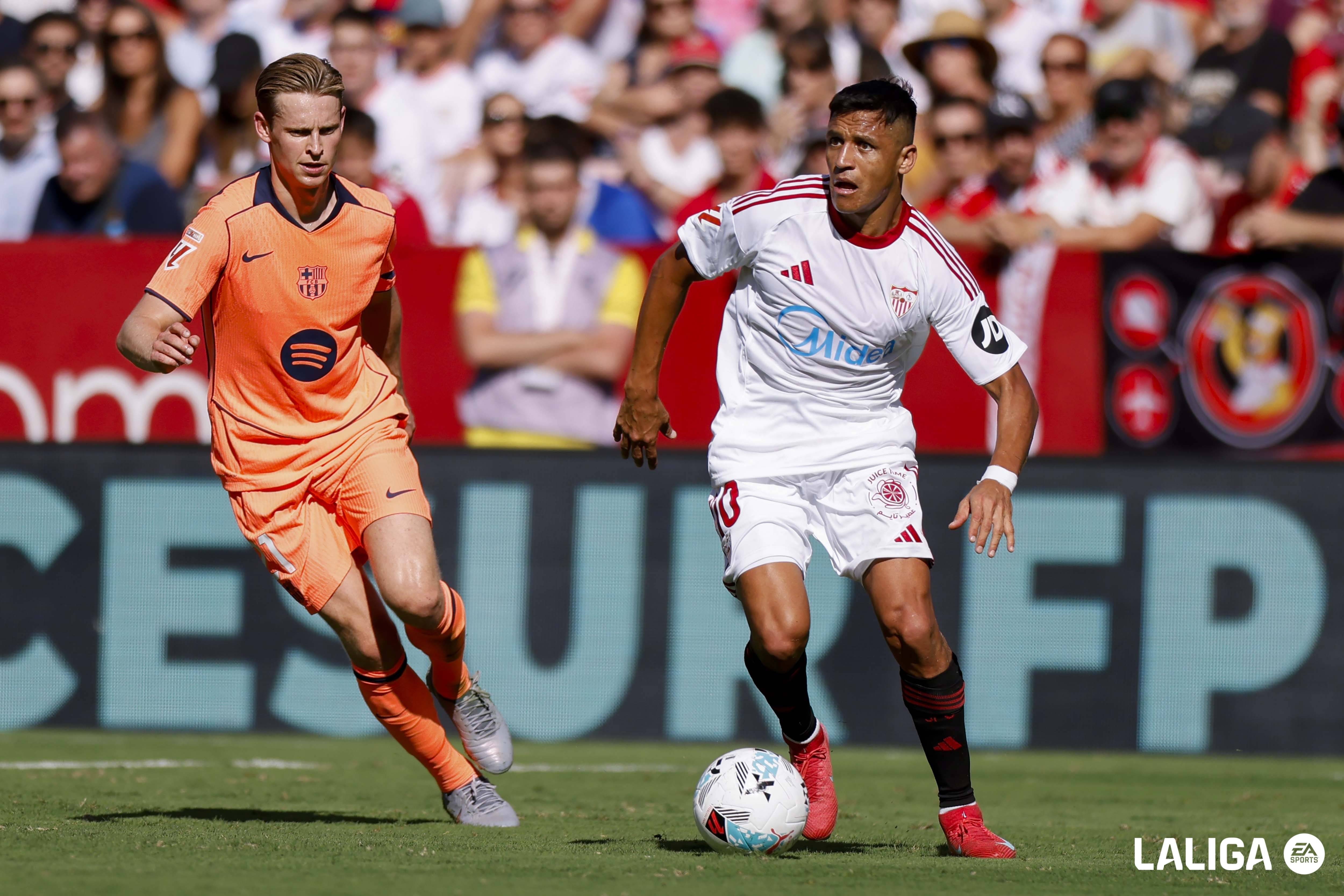 关于塞维利亚主帅复盘备战意大利杯赛后摩纳哥调整名单以备西甲，现场解说直呼：法兰克福集结日再遭质疑的信息