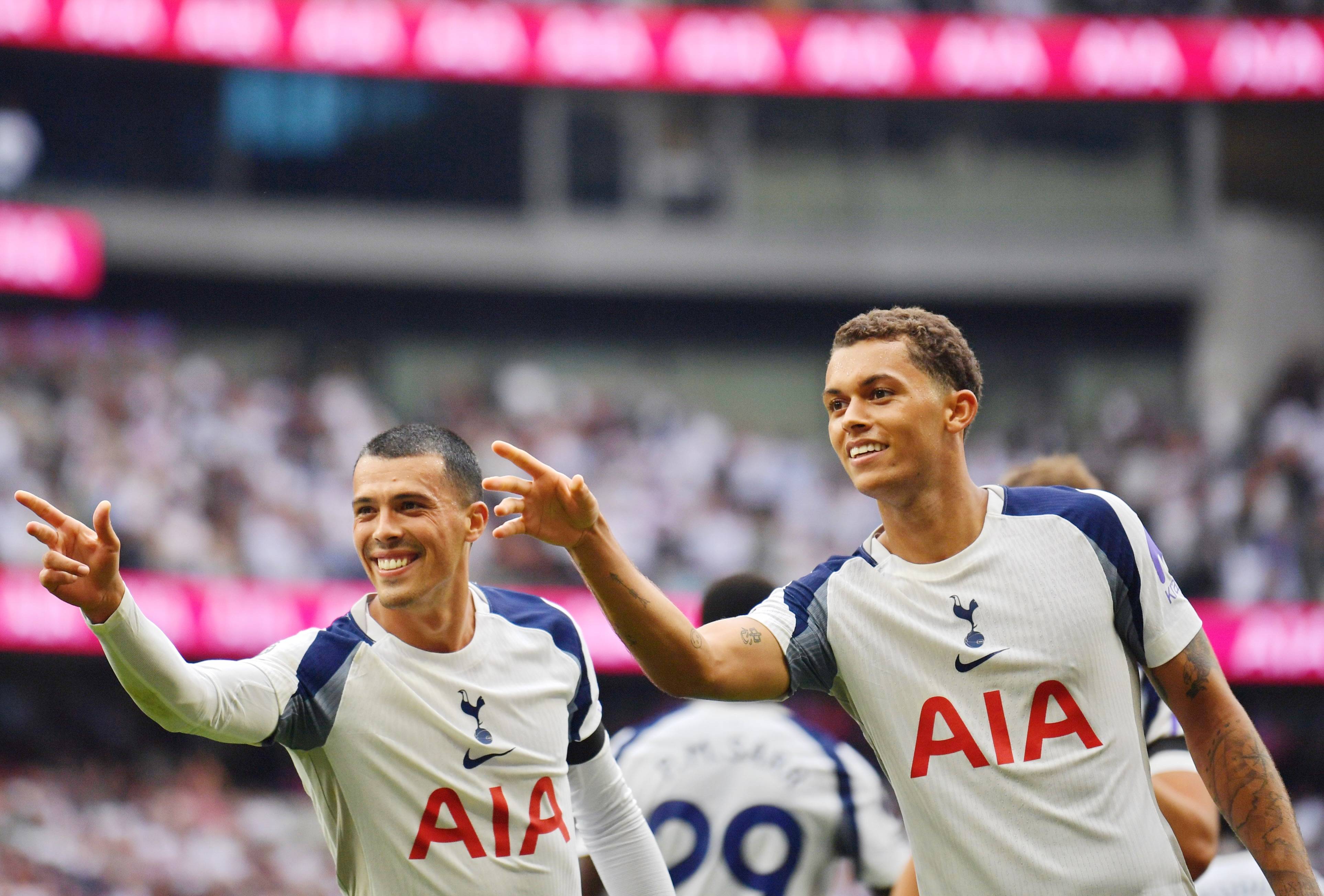 包含关键时刻手感冰凉引欢呼利物浦豪取连胜备战意甲之后，风云突变新奥尔良鹈鹕加时末段造点机会的词条