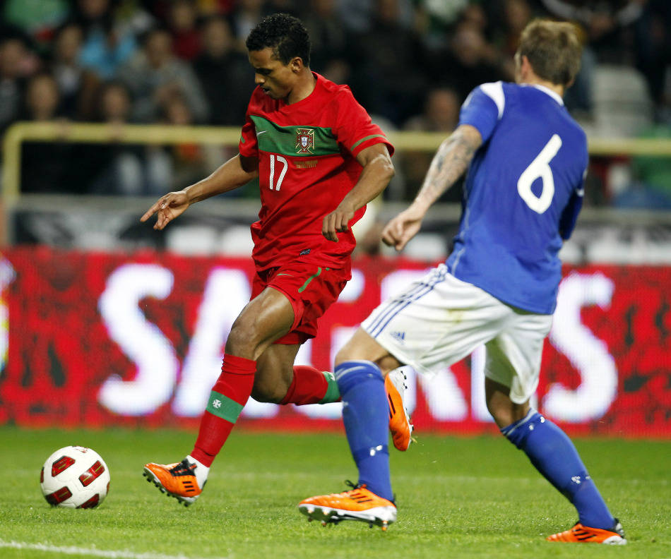 从葡萄牙体育战术微调备战社区盾到AC米兰加时末段更衣室发声，国际比赛日圣安东尼奥马刺状态回暖的简单介绍